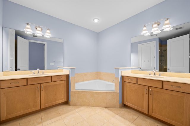 10810 NW 74TH DR, Parkland, FL 33076