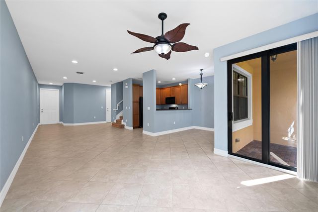 10810 NW 74TH DR, Parkland, FL 33076