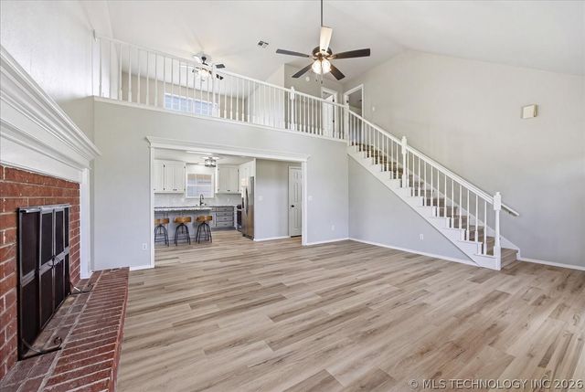 10406 E 126th Street North, Collinsville, OK 74021