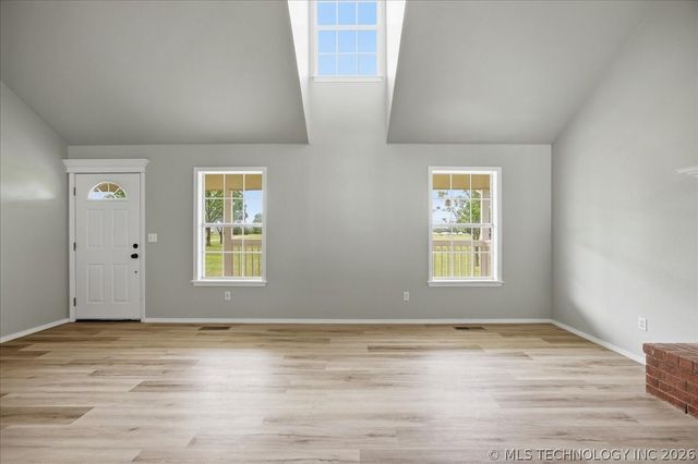10406 E 126th Street North, Collinsville, OK 74021