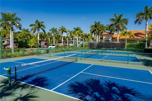 13598 Snapper LN, Naples, FL 34114