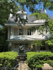 702 S 24th Street, Fort Smith, AR 72901