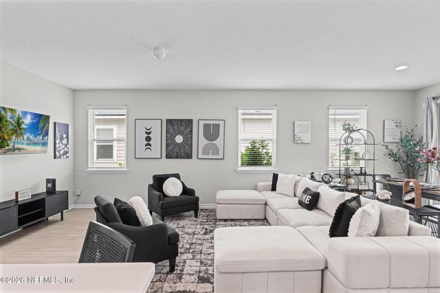 1865 AMBERLY Drive, Middleburg, FL 32068