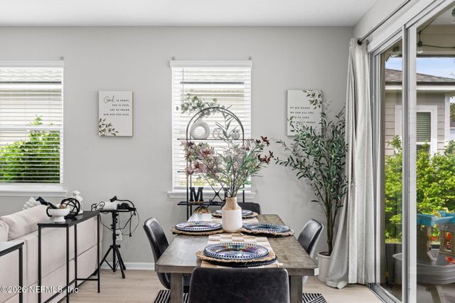 1865 AMBERLY Drive, Middleburg, FL 32068