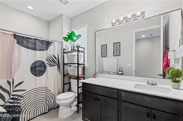 1865 AMBERLY Drive, Middleburg, FL 32068