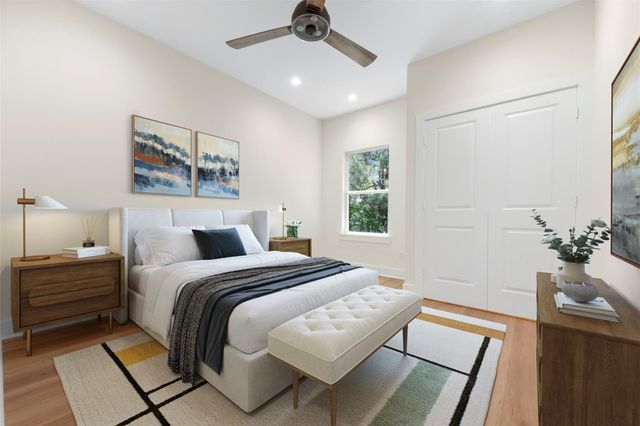1275 Dewalt Street, Houston, TX 77088