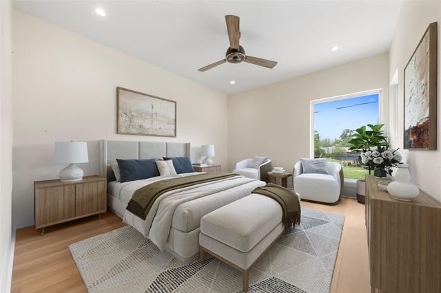 1275 Dewalt Street, Houston, TX 77088