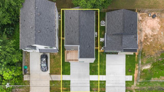 1275 Dewalt Street, Houston, TX 77088