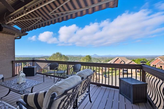 108 Crestview Drive, Maumelle, AR 72113