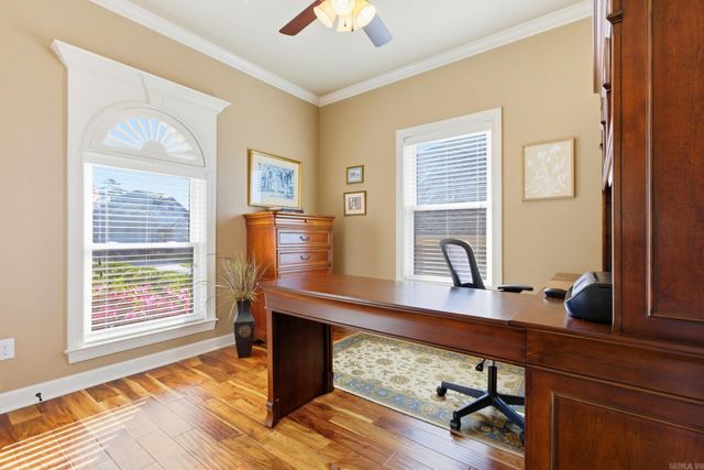 108 Crestview Drive, Maumelle, AR 72113