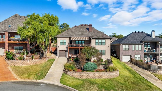 108 Crestview Drive, Maumelle, AR 72113