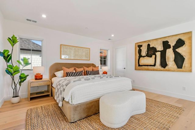 739-741 Linden Avenue, Burlingame, CA 94010