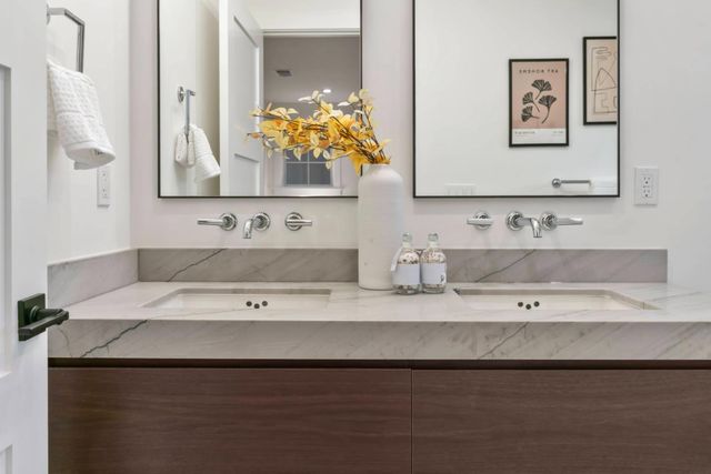 739-741 Linden Avenue, Burlingame, CA 94010