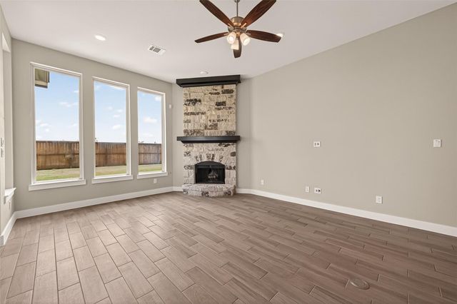 2619 Lilac Point Lane, Brookshire, TX 77423
