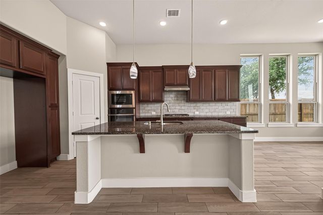2619 Lilac Point Lane, Brookshire, TX 77423