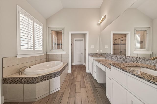 2619 Lilac Point Lane, Brookshire, TX 77423