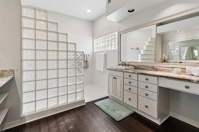 19108 CENTRE ROSE BOULEVARD, Lutz, FL 33558