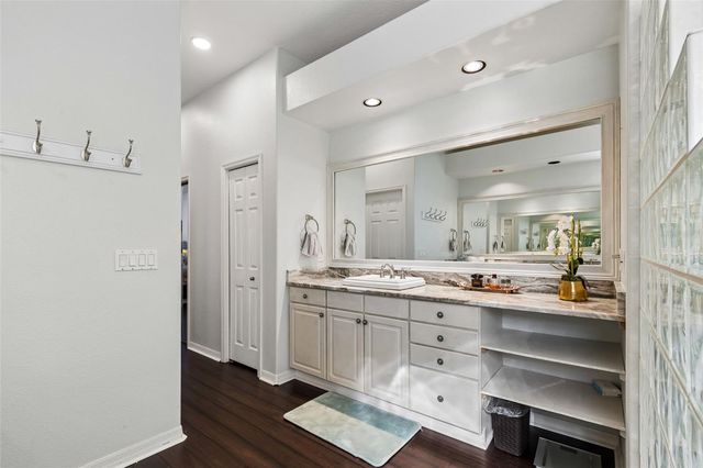 19108 CENTRE ROSE BOULEVARD, Lutz, FL 33558