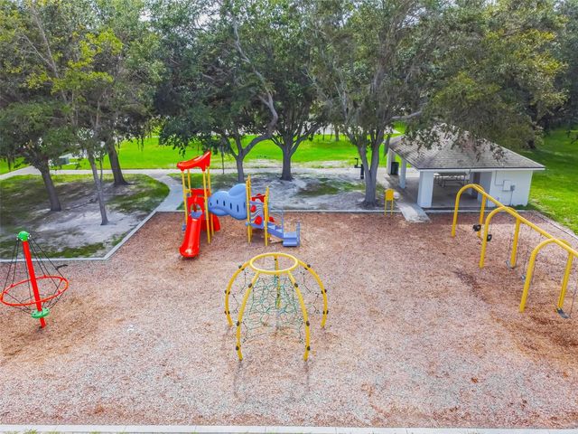 19108 CENTRE ROSE BOULEVARD, Lutz, FL 33558