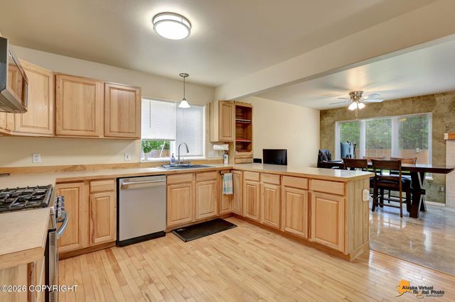 3441 N Seagull Drive, Palmer, AK 99645