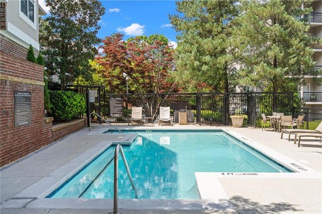 1102 River Green Drive NW, Atlanta, GA 30327
