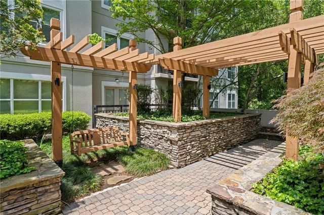 1102 River Green Drive NW, Atlanta, GA 30327
