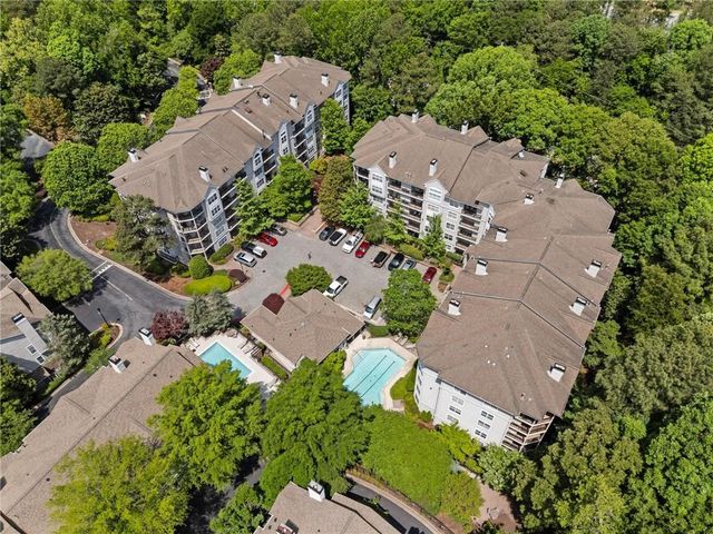 1102 River Green Drive NW, Atlanta, GA 30327