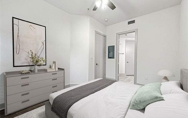 2727 Brazos Street 05, Houston, TX 77006