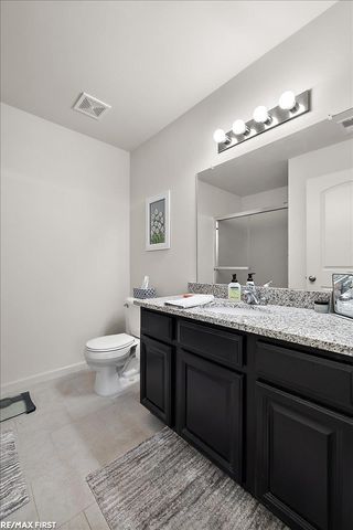 22059 Aberdeen Drive 71, Macomb, MI 48042