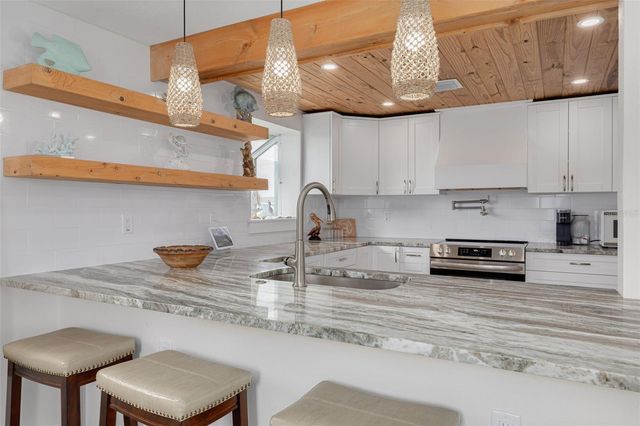 6606 BEACH BOULEVARD, Hudson, FL 34667