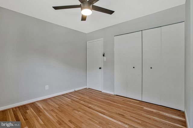 1224 PLEASANT VALLEY DR, Catonsville, MD 21228