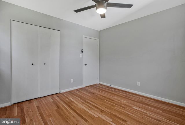 1224 PLEASANT VALLEY DR, Catonsville, MD 21228