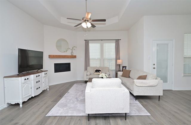 10013 Gray Barrel Drive, Aubrey, TX 76227