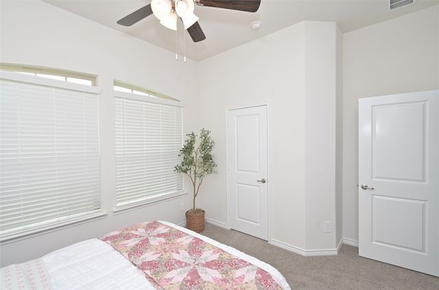 10013 Gray Barrel Drive, Aubrey, TX 76227