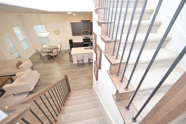 10013 Gray Barrel Drive, Aubrey, TX 76227