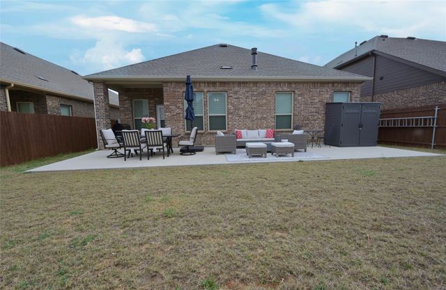 10013 Gray Barrel Drive, Aubrey, TX 76227
