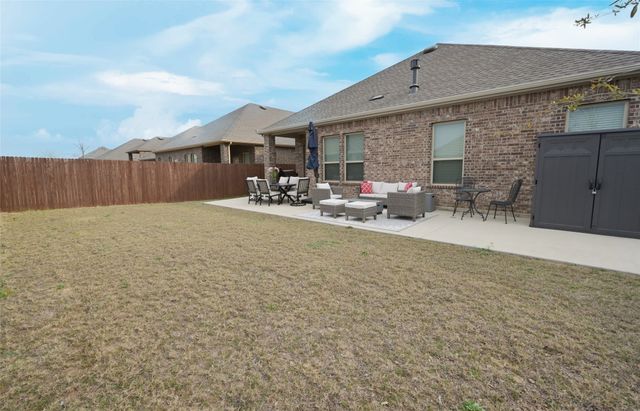 10013 Gray Barrel Drive, Aubrey, TX 76227