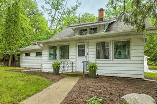 46210 Perkins Blvd, New Buffalo, MI 49117