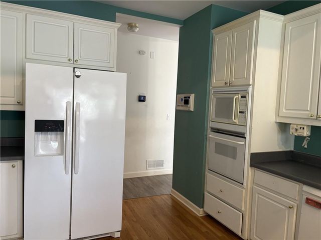 125 Arlington Trace, Fayetteville, GA 30215