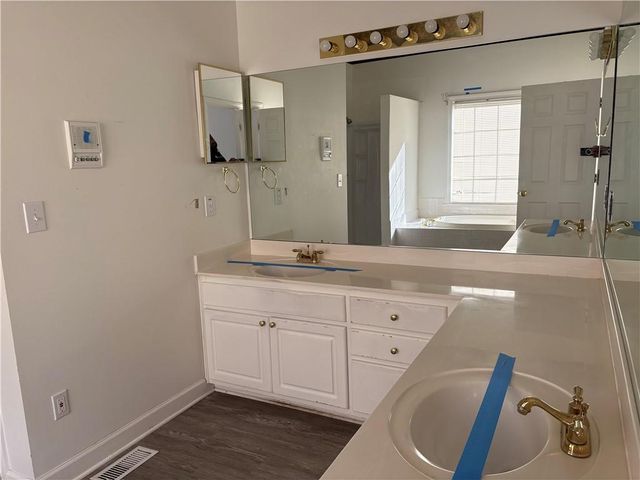 125 Arlington Trace, Fayetteville, GA 30215