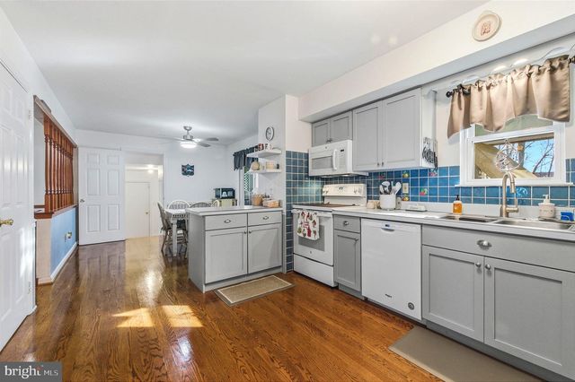 145 BOYER DR, Newark, DE 19702