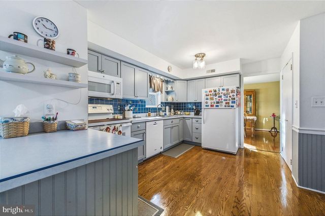 145 BOYER DR, Newark, DE 19702