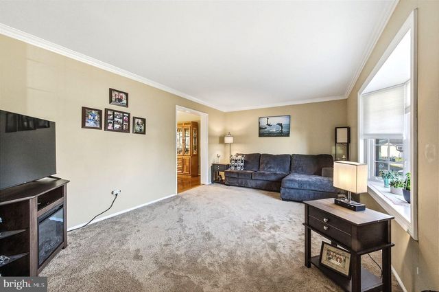 145 BOYER DR, Newark, DE 19702