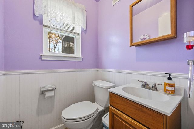 145 BOYER DR, Newark, DE 19702