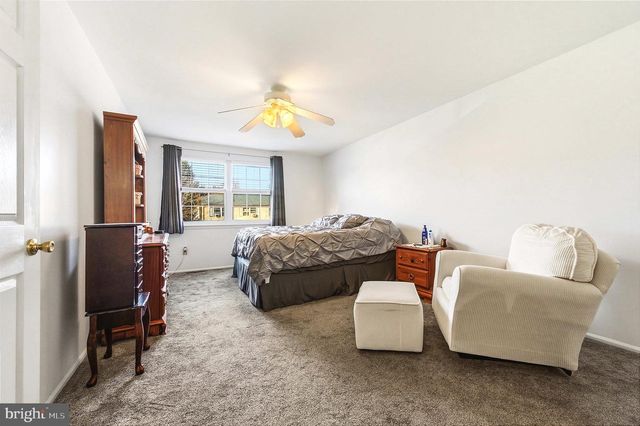 145 BOYER DR, Newark, DE 19702