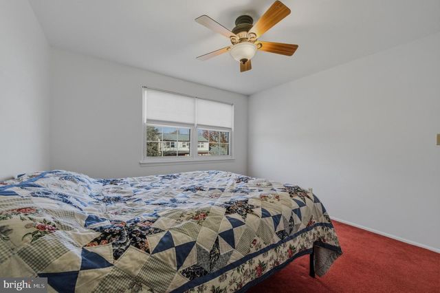 145 BOYER DR, Newark, DE 19702