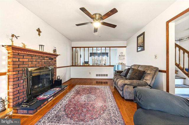 145 BOYER DR, Newark, DE 19702