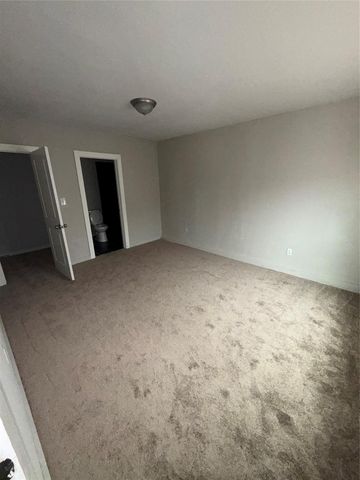 2227 Westway Street, Orange, TX 77630