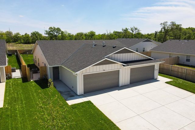 512 & 514 W 50th Ct. S., Wichita, KS 67217