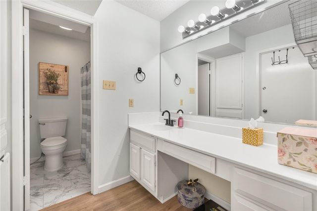 1400 Ocean Dr 304C, Corpus Christi, TX 78404